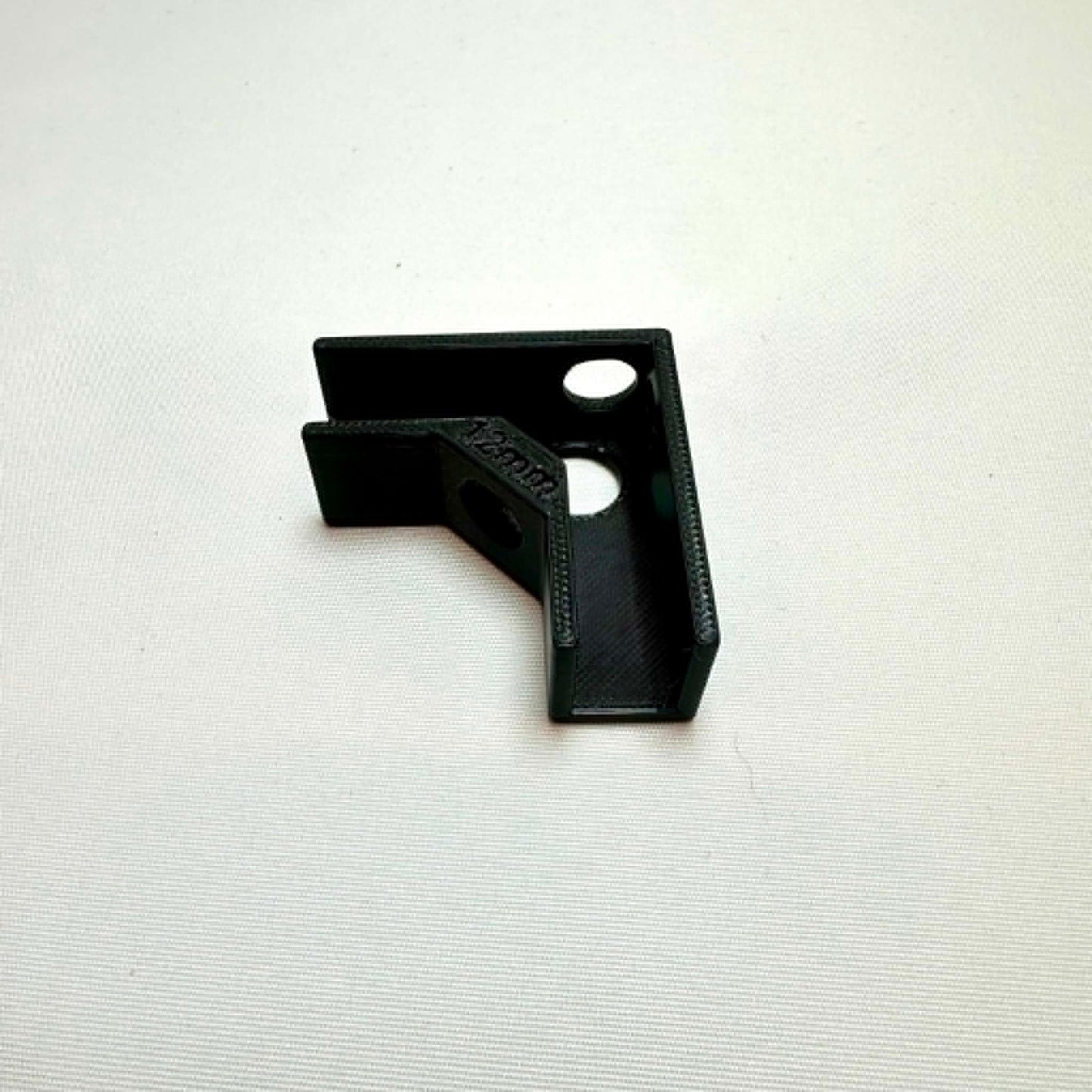 90° Hjørnebrakett for 12 mm møbelplater