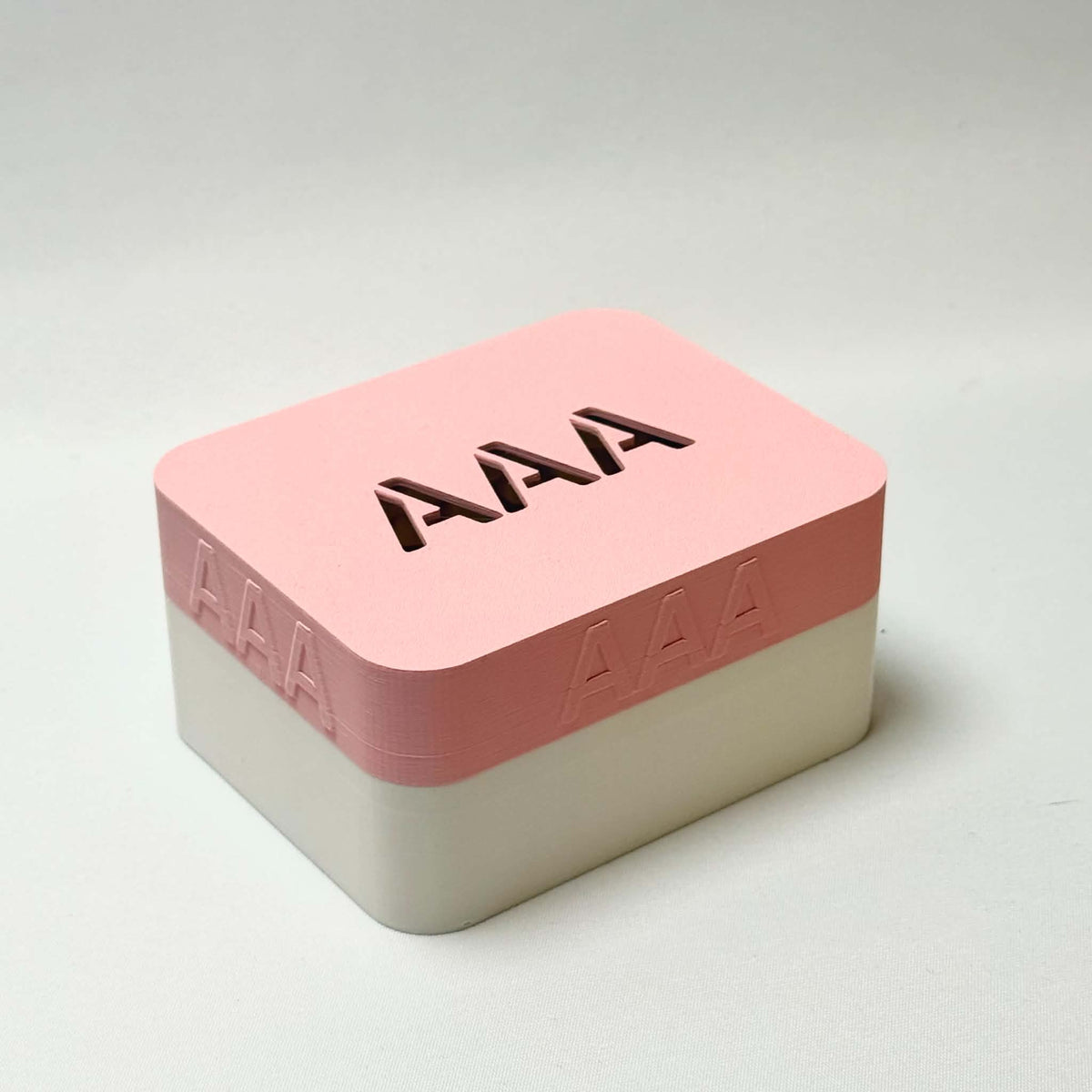 Batteriboks for AA og AAA