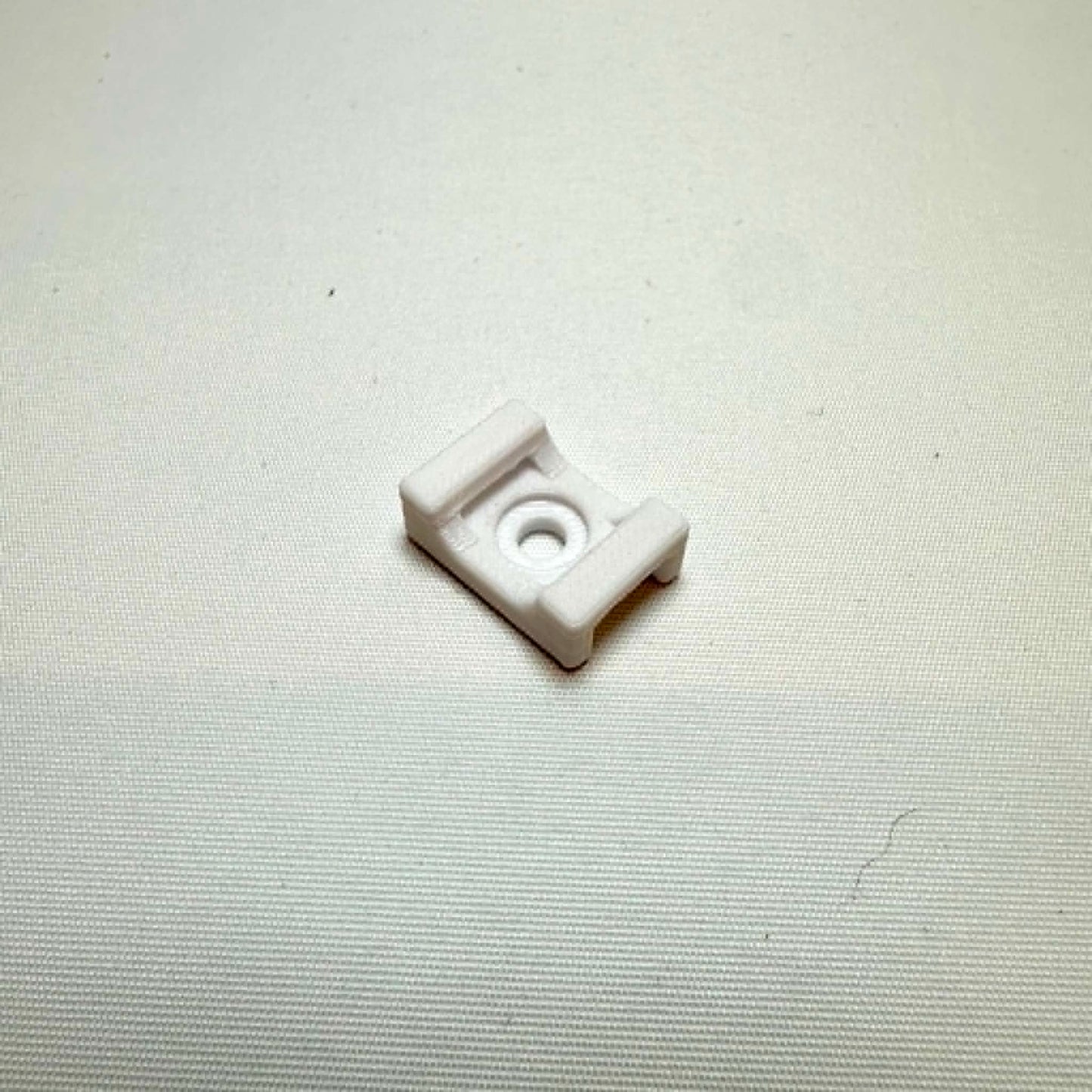 Kabelholder for strips (skruber) 10stk.